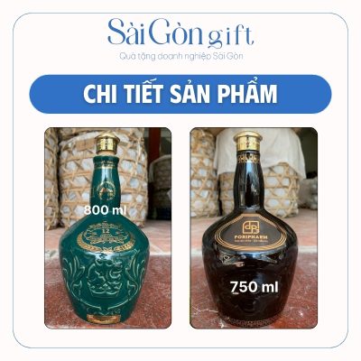 Chi tiết hoa văn mặt hổ và logo trên chai rượu