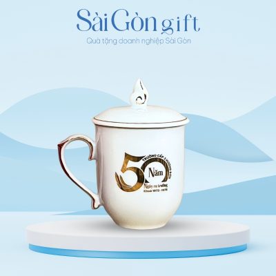 Cốc Sứ Nắp Ngọn Lửa Kẻ Chỉ Vàng In Logo Quà Tặng Kỷ Niệm SG-CS22