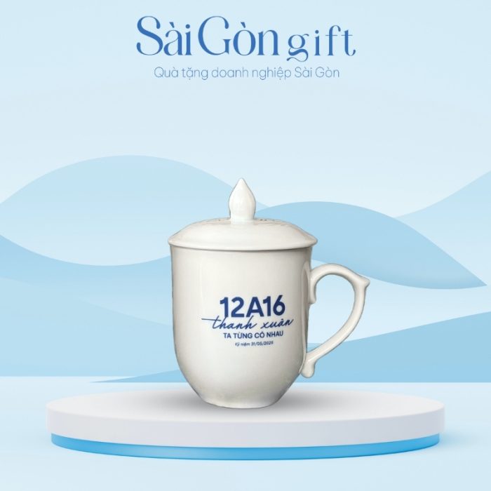 Cốc Sứ Bát Tràng Có Nắp In Logo Quà Tặng Về Trường SG-CS16