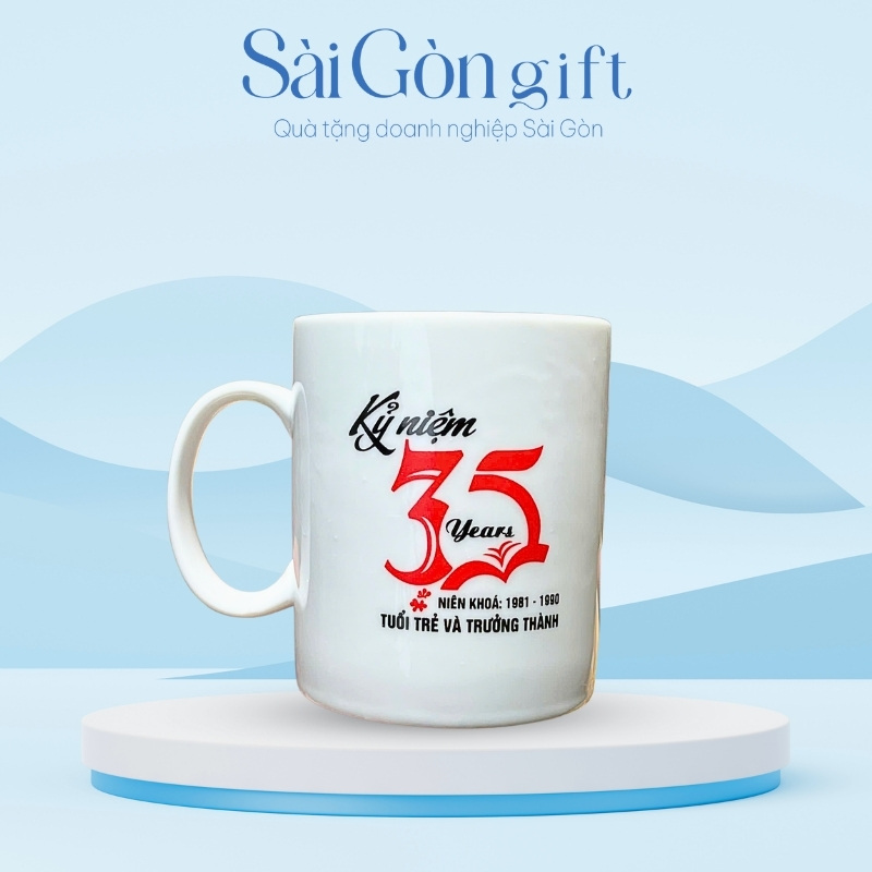Bộ Ly Sứ Trắng Dáng Trụ Quai C In Logo Quà Tặng Kỷ Niệm Ra Trường SG-CS19