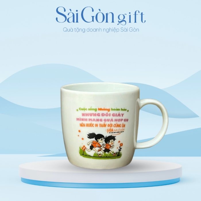Cốc Sứ Trắng Dáng Lùn In Logo Quà Tặng Giáo Dục SG-CS26