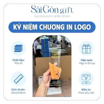 Kỷ Niệm Chương Pha Lê Vinh Danh In Logo Quà Tặng Nhân Viên SG-KNC15