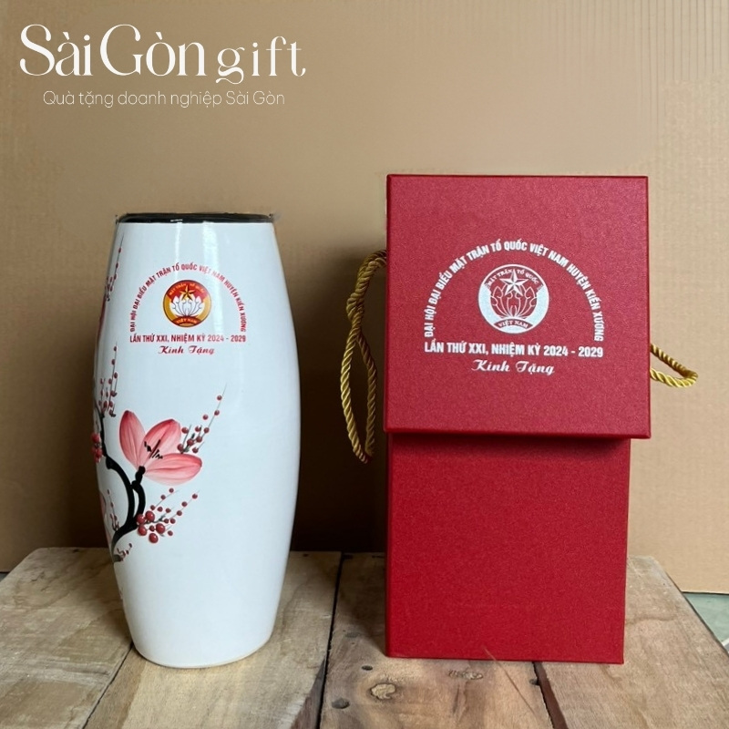 Lọ hoa quà tặng đại hội in logo