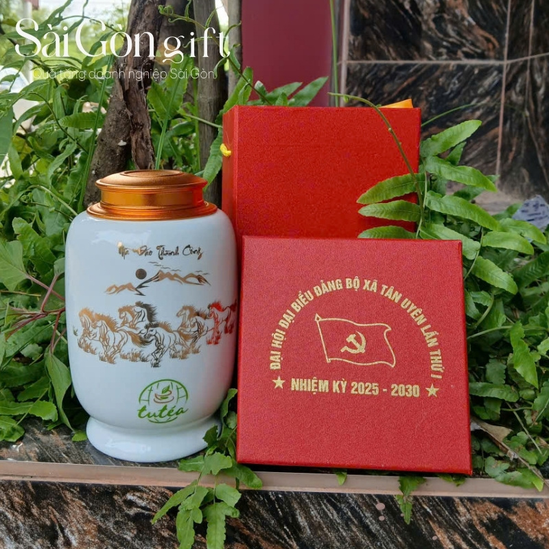 Hũ trà gốm sứ in logo làm quà tặng