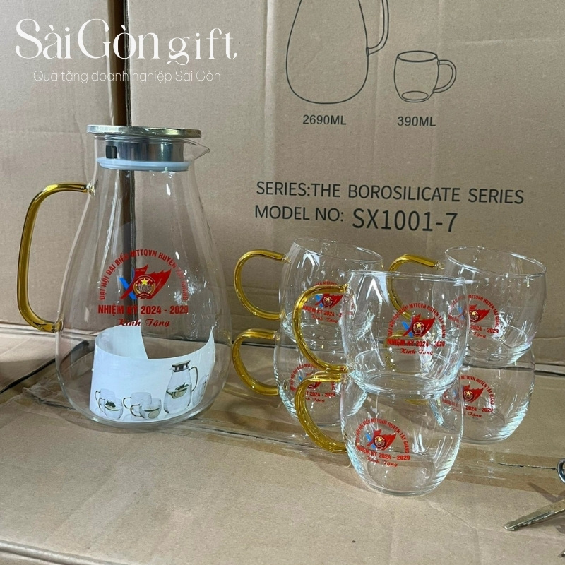 Bộ bình cốc thủy tinh quà tặng đại hội