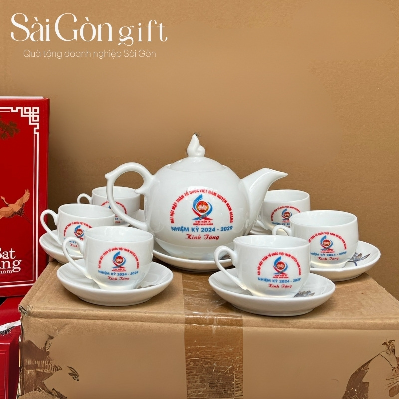 Bộ trà quà tặng đại hội mặt trận tổ quốc