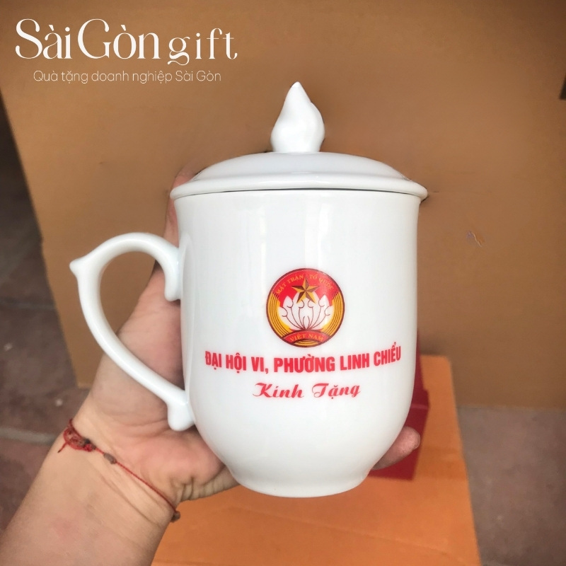 Cốc sứ in logo quà tặng đại hội MTTQ