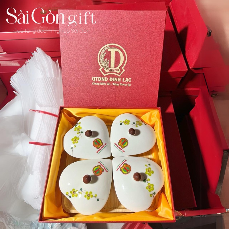 Khay mứt sứ in logo quà tặng