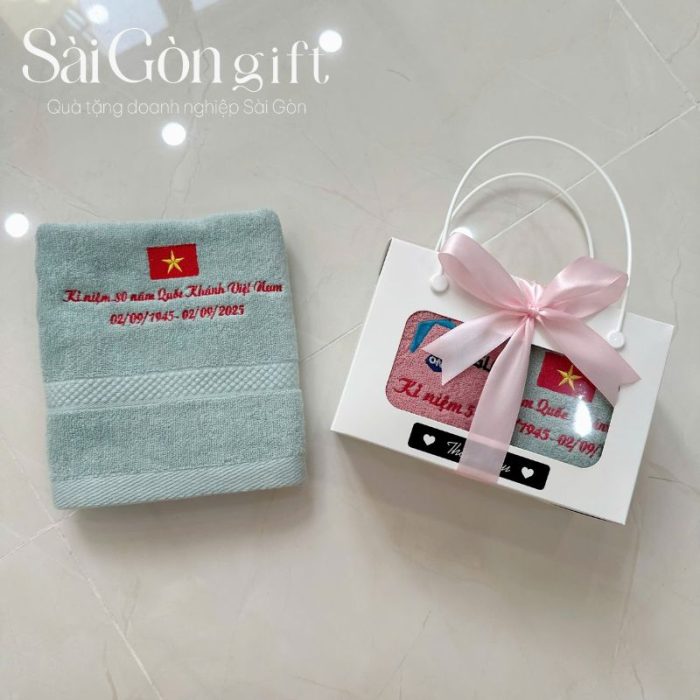 Set Khăn Bông Thêu Logo Quà Tặng Kỷ Niệm 80 Năm Ngày Quốc Khánh Việt Nam SG-KB08