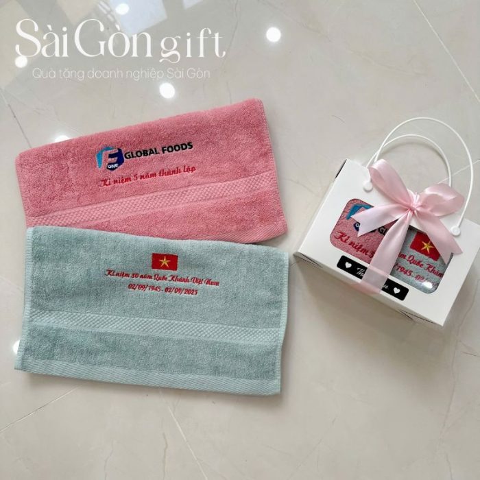 Set Khăn Bông Thêu Logo Quà Tặng Kỷ Niệm 80 Năm Ngày Quốc Khánh Việt Nam SG-KB08