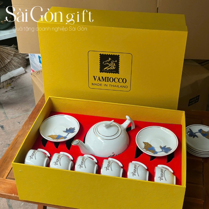 Ấm chén quà tặng in logo