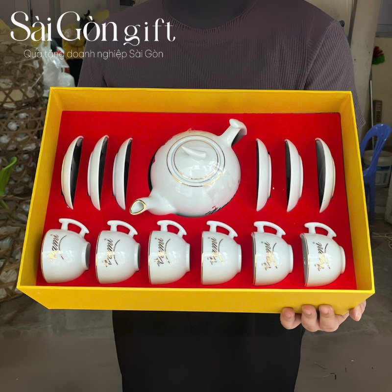 Ấm chén quà tặng in logo