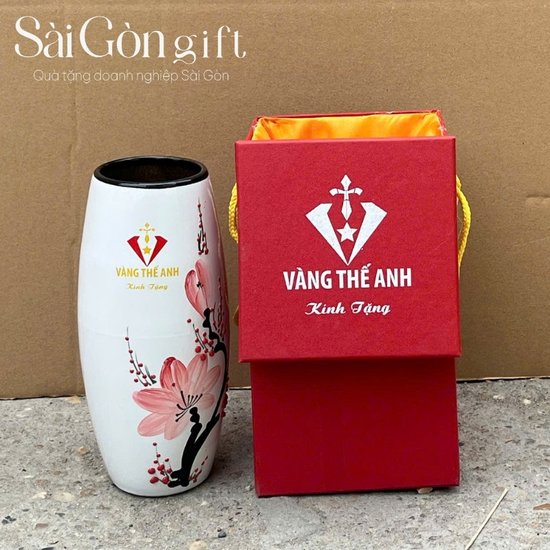 Bình hoa in logo quà tặng