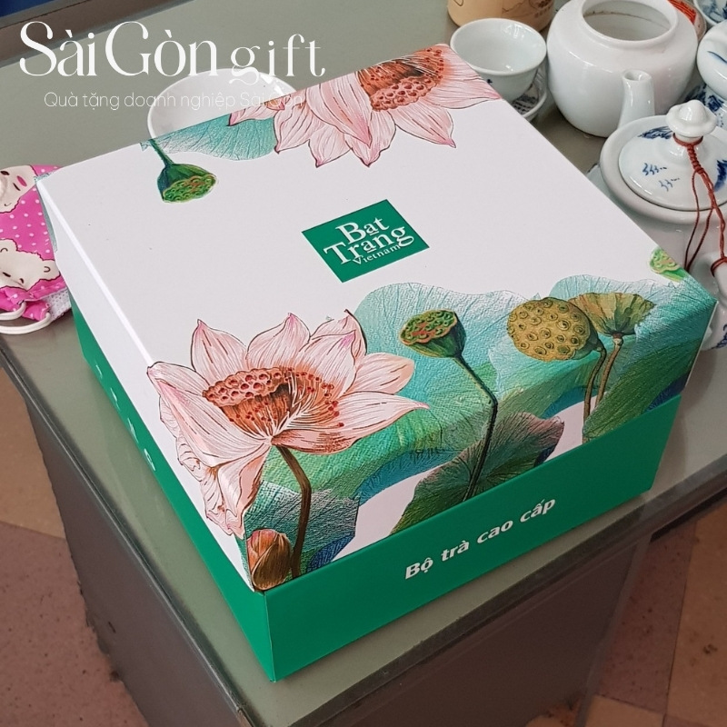 Hộp đựng quà tặng in logo